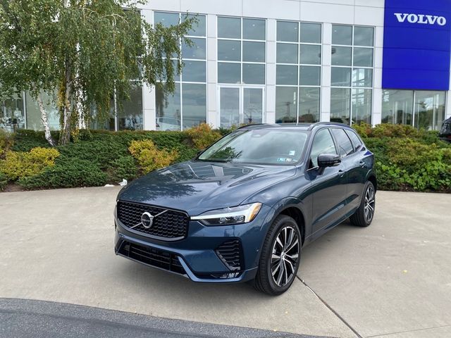 2025 Volvo XC60 Plus