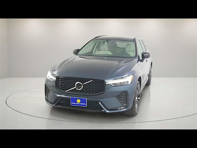 2025 Volvo XC60 Plus