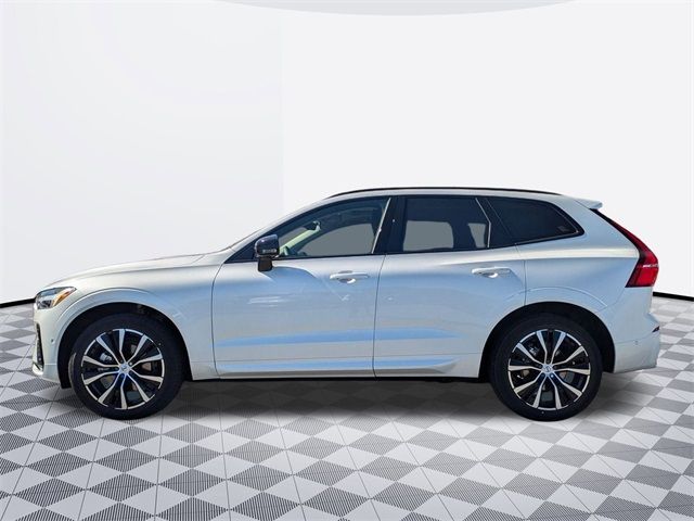 2025 Volvo XC60 Plus