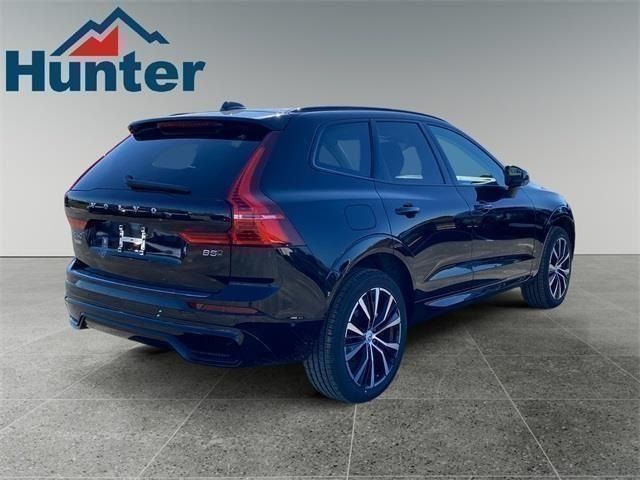 2025 Volvo XC60 Plus