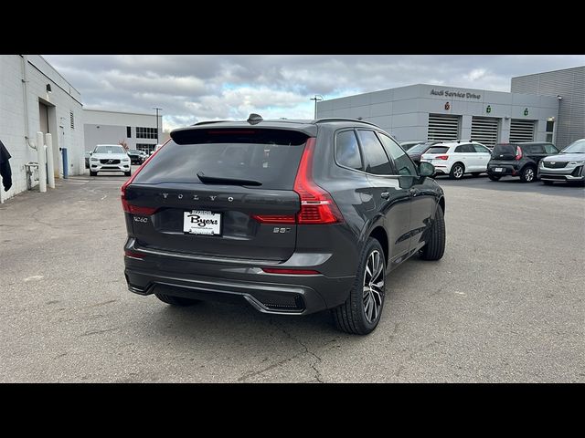 2025 Volvo XC60 Plus