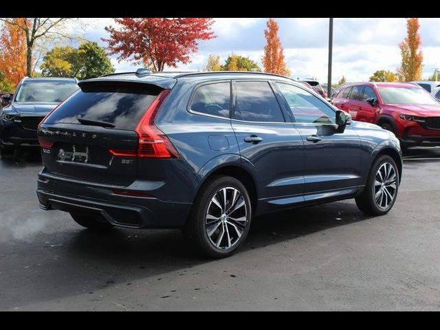 2025 Volvo XC60 Plus