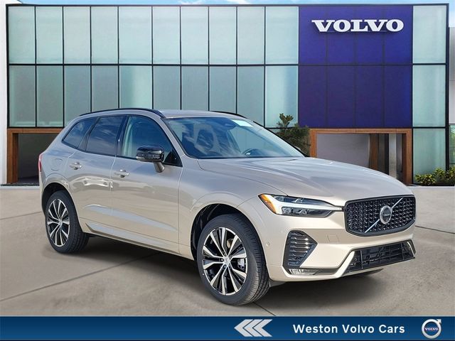 2025 Volvo XC60 Plus