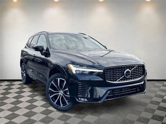 2025 Volvo XC60 Plus