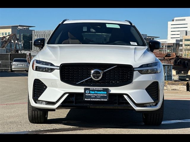 2025 Volvo XC60 Plus