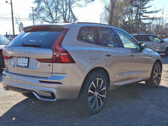 2025 Volvo XC60 Plus