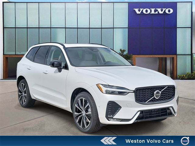 2025 Volvo XC60 Plus