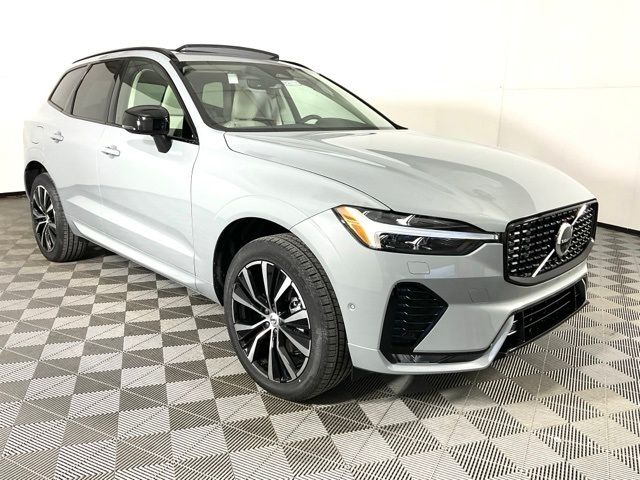 2025 Volvo XC60 Plus