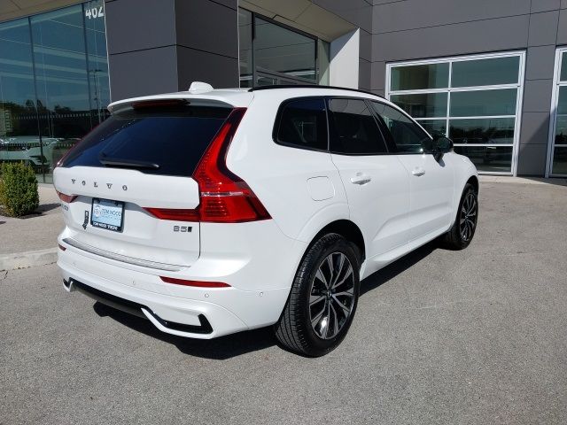 2025 Volvo XC60 Plus