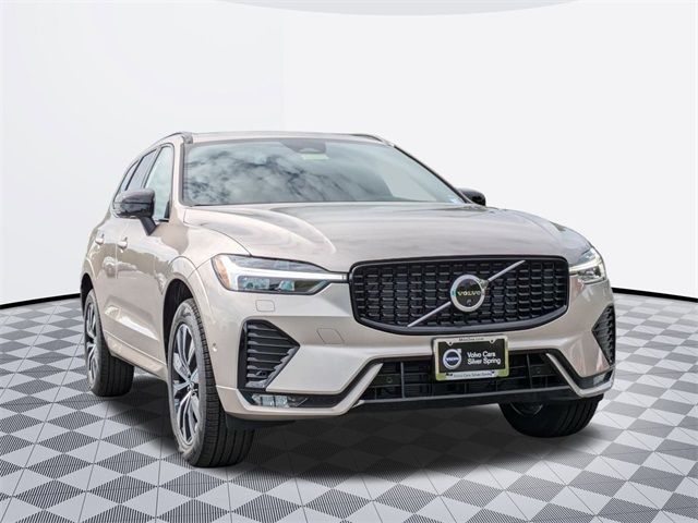 2025 Volvo XC60 Plus