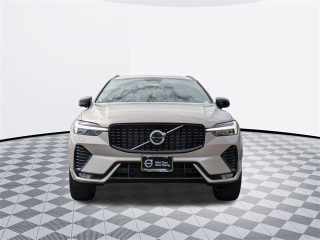 2025 Volvo XC60 Plus