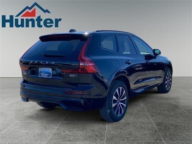 2025 Volvo XC60 Plus