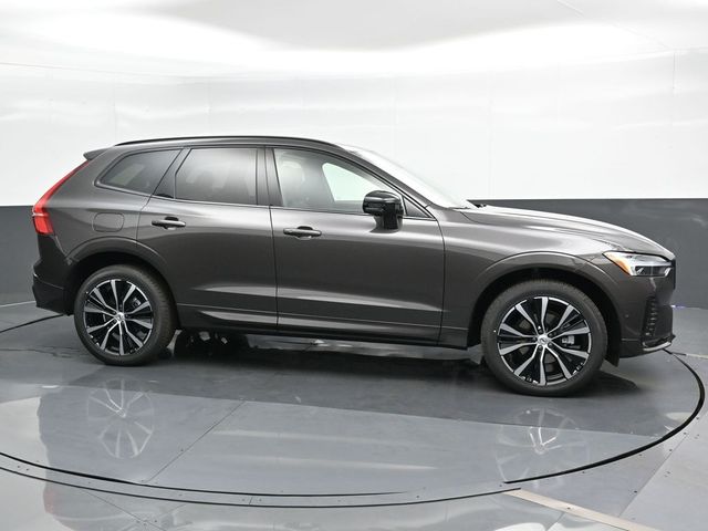 2025 Volvo XC60 Plus