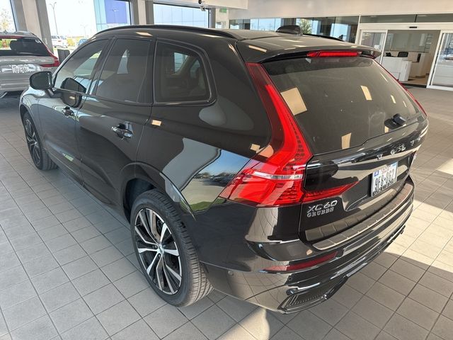 2025 Volvo XC60 Plus