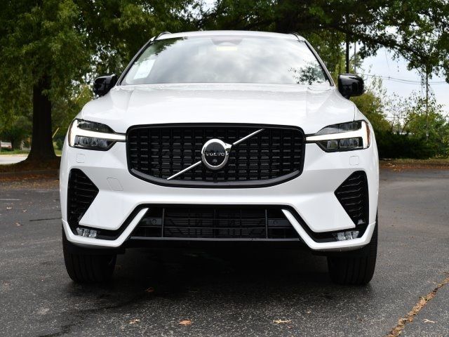 2025 Volvo XC60 Plus