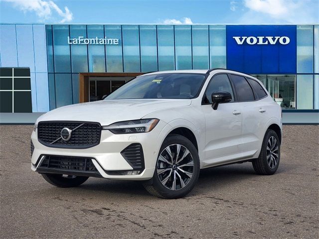 2025 Volvo XC60 Plus