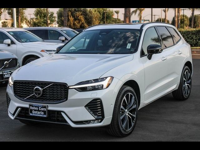 2025 Volvo XC60 Plus