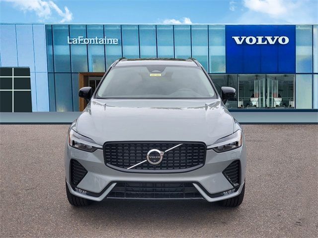 2025 Volvo XC60 Plus