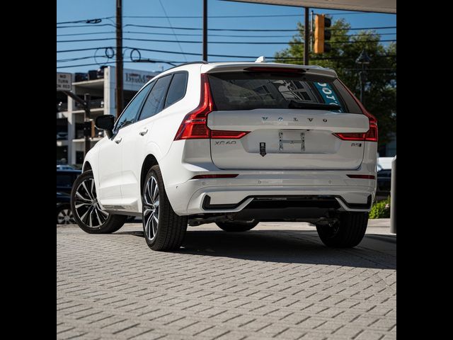 2025 Volvo XC60 Plus