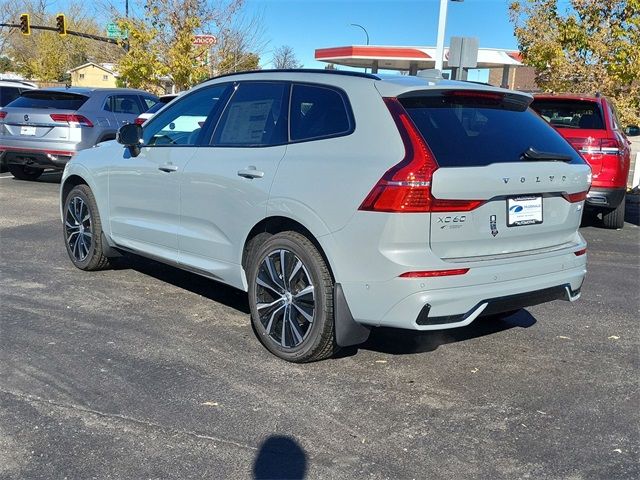 2025 Volvo XC60 Plus