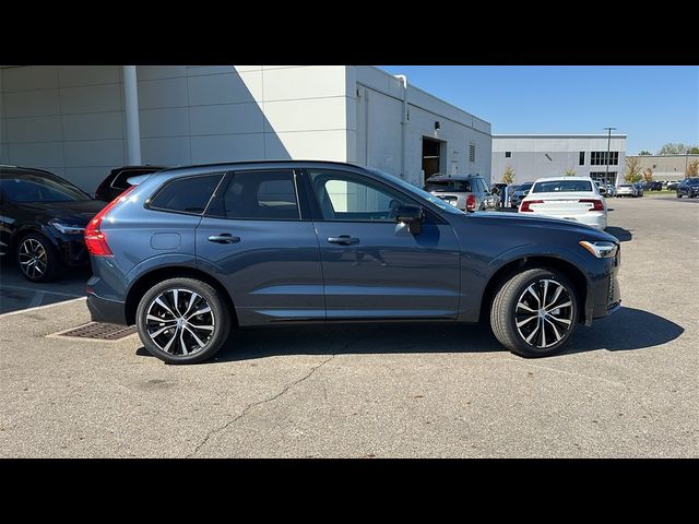 2025 Volvo XC60 Plus