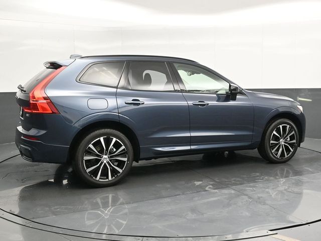 2025 Volvo XC60 Plus