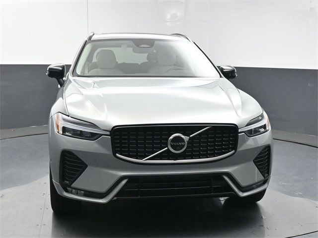 2025 Volvo XC60 Plus