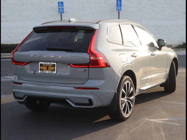 2025 Volvo XC60 Plus