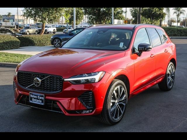 2025 Volvo XC60 Plus