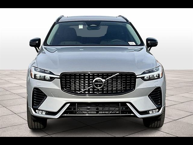 2025 Volvo XC60 Plus