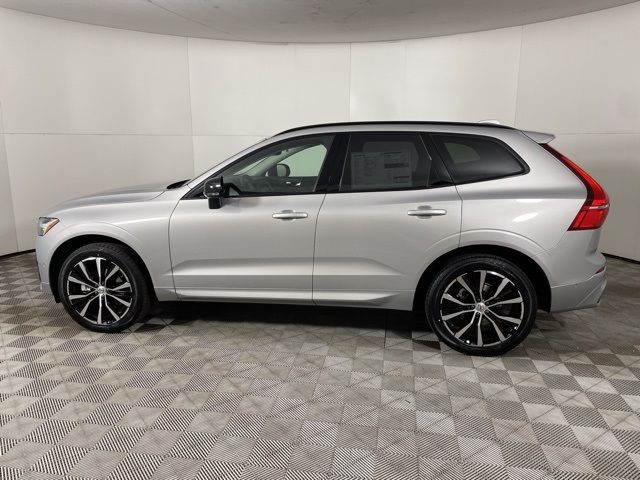 2025 Volvo XC60 Plus