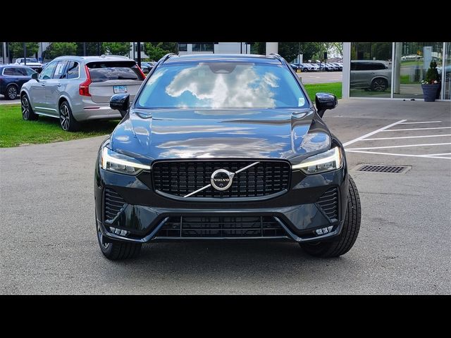 2025 Volvo XC60 Plus