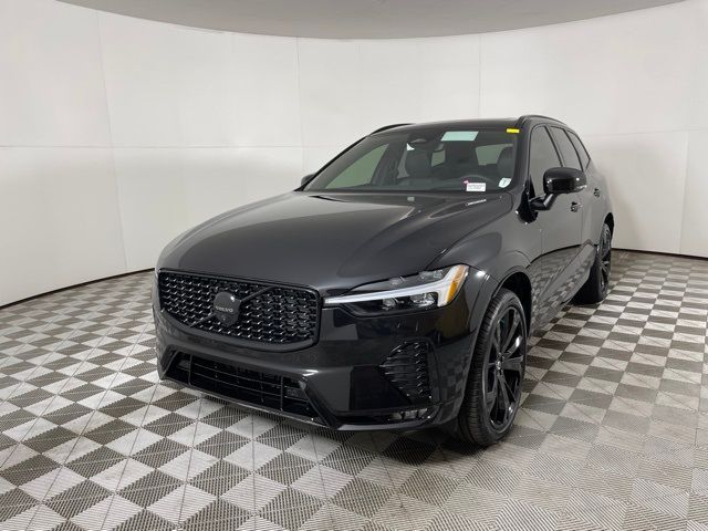 2025 Volvo XC60 Ultra Black Edition