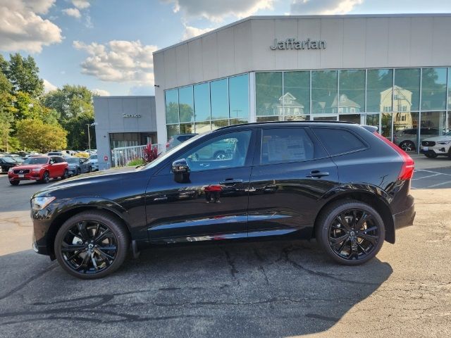 2025 Volvo XC60 Ultra Black Edition