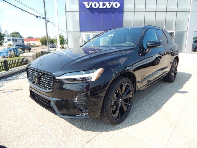 2025 Volvo XC60 Ultra Black Edition