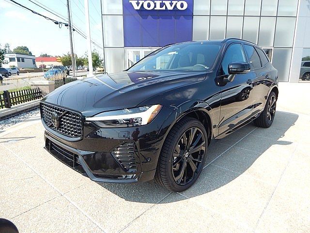 2025 Volvo XC60 Ultra Black Edition