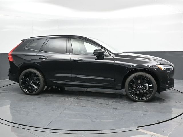 2025 Volvo XC60 Ultra Black Edition