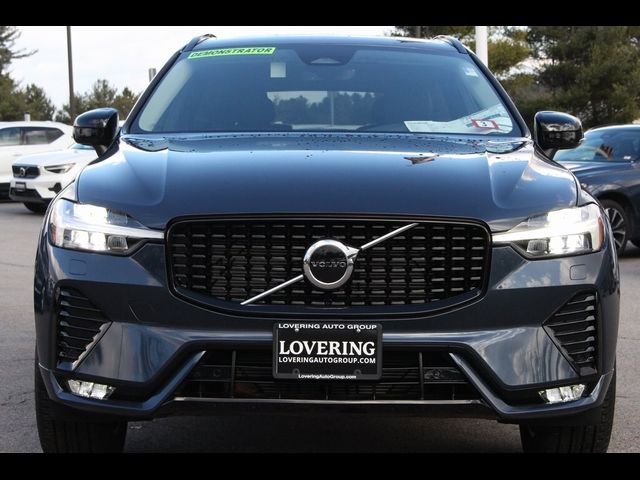 2025 Volvo XC60 Core