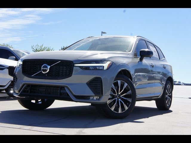 2025 Volvo XC60 Core