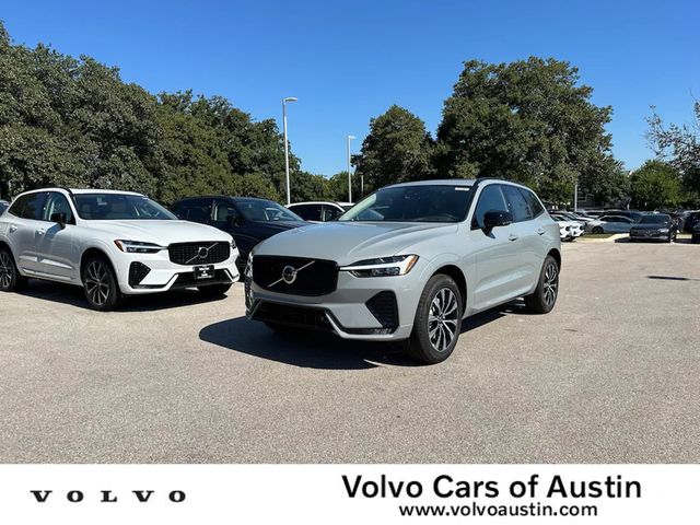 2025 Volvo XC60 Core