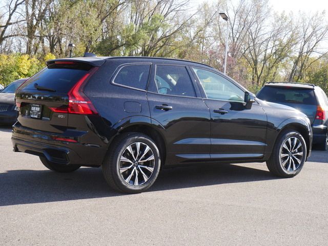 2025 Volvo XC60 Core