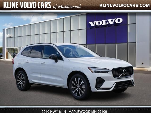 2025 Volvo XC60 Core