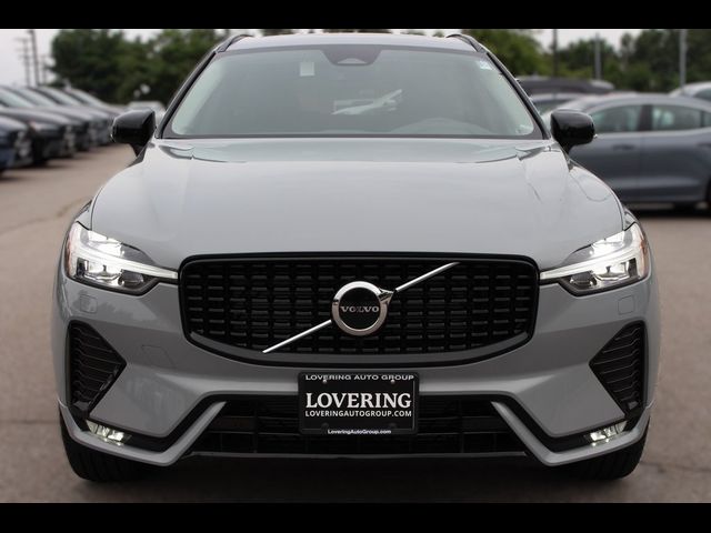 2025 Volvo XC60 Core