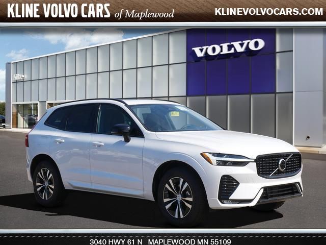 2025 Volvo XC60 Core