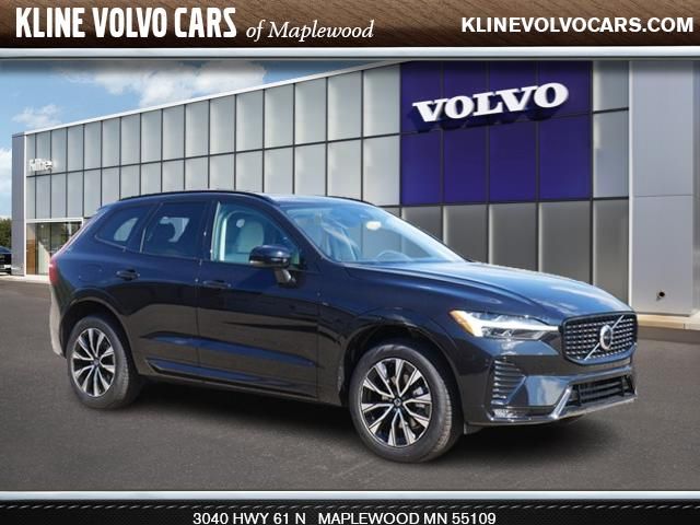 2025 Volvo XC60 Core