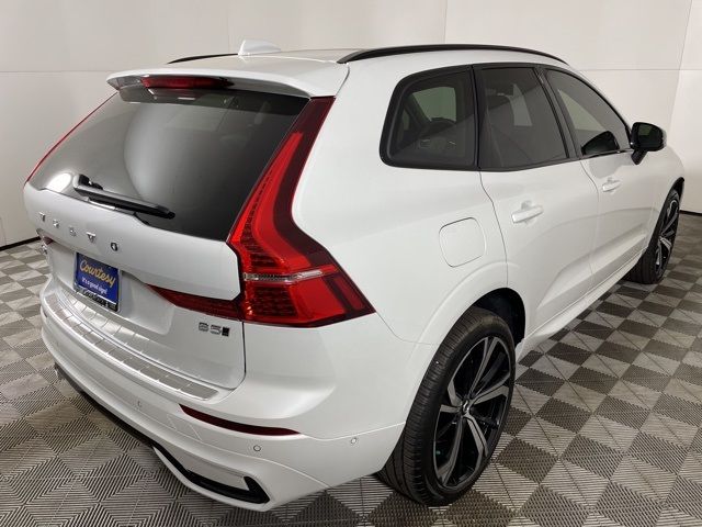 2025 Volvo XC60 Ultra