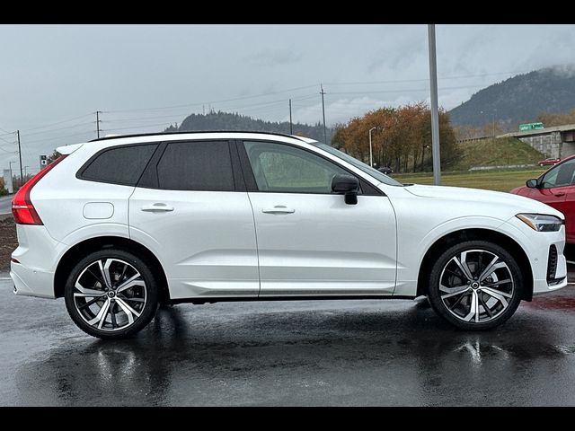 2025 Volvo XC60 Ultra