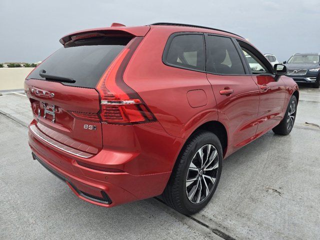 2025 Volvo XC60 Core