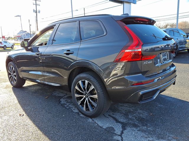 2025 Volvo XC60 Core