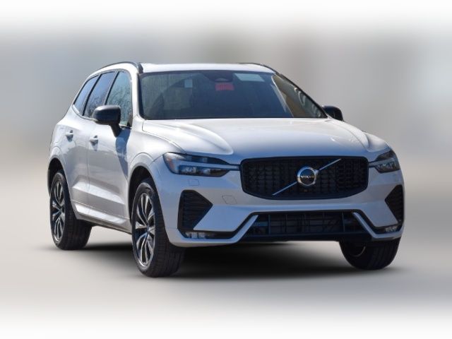 2025 Volvo XC60 Core